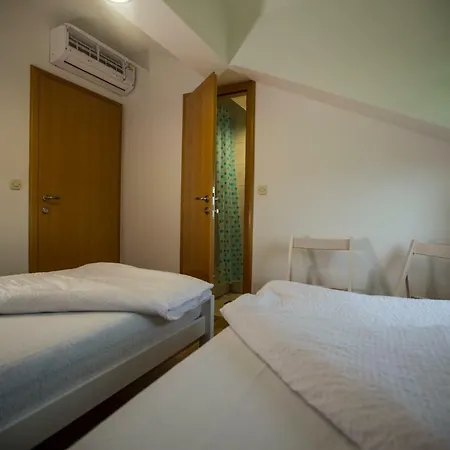 Cilin Cemer Pensionat Grubine